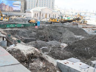 На Почтовой площади скоро продолжатся археологические раскопки