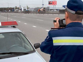 В столице за 1-2 мая инспекторы ГАИ зафиксировали 1174 нарушение Правил дорожного движения