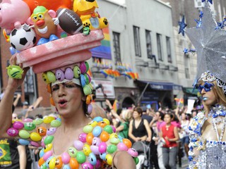 На день Киева геи и лесбиянки хотят провести свой парад