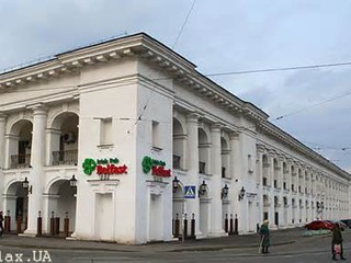 Киевский апелляционный админсуд признал незаконным строительство на территории Гостиного двора