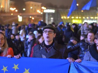 Уже 15 декабря на Майдане должен стоять каток
