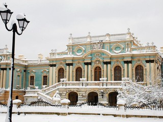 Реконструкция Мариинского дворца продолжается 