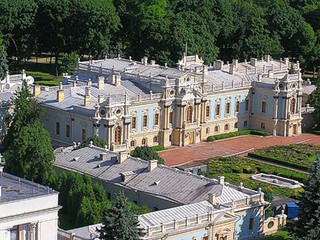 На Мариинский дворец выделили 20 миллионов гривен