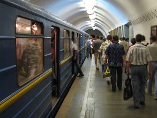 В Киеве закрыты шесть станций метро из-за информации о минировании