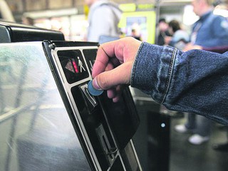 Киевское метро отказывается от жетонов 