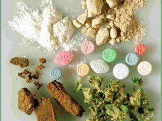 Наркодилер в течение длительного времени распространял ацетилированный опий наркозависимым лицам