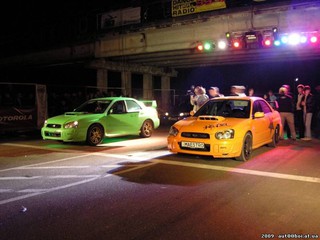 В Киеве открылся сезон ночных гонок