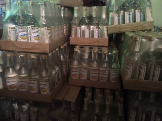 На складе лежало 38 168 бутылок водки без соответствующей документации