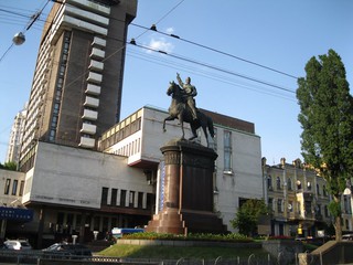 Памятник Николаю Щорсу отправят в музей