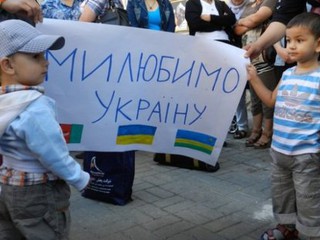 Детей-переселенцы без очереди зачисляют в образовательные заведения Киева