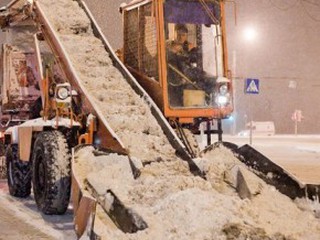 Всего для Киева подготовлено около 270 единиц дорожной техники