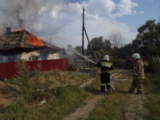 Пять домов сгорели полностью