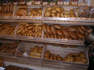 В Киеве уже скоро появятся 50 МАФов с хлебом