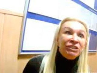 В центре Киева женщина на джипе устроила истерику
