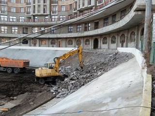 В Киеве сняли слой бетона с виража велотрека