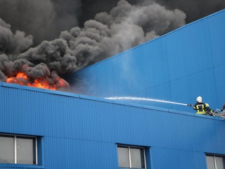 2 февраля в 11:52 поступило сообщение о пожаре на ул. Красноткацкой
