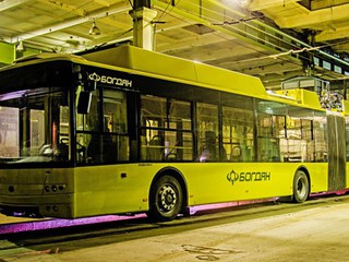 "Богдан" изготовит особо большие троллейбусы для Киева