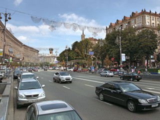 Центр Киева превратился в трассу 