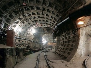 О метро на Троещину можно забыть