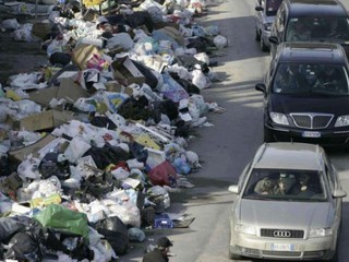 За мусор в Киеве будут штрафовать еще жестче 