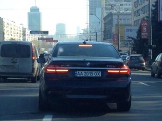 BMW 750Li уже в Киеве