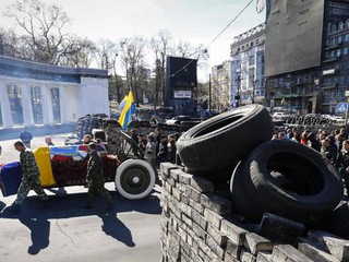 Центр Киева очистили, но не весь 