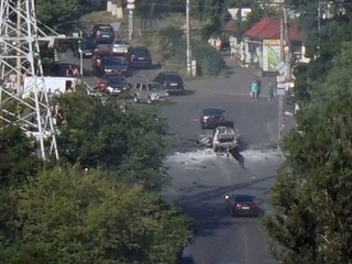 Место взрыва Mercedes в Киеве
