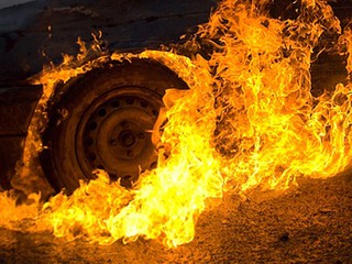 В Киеве горели авто