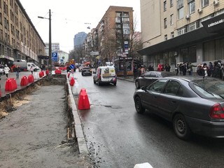На улице Ивана Федорова проводят реконструкция