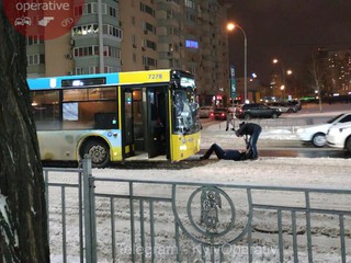 Возле станции "Левобережная" сбили пешехода