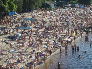 В Киеве стартует пляжный сезон