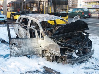 В Деснянском районе сгорел Chevrolet