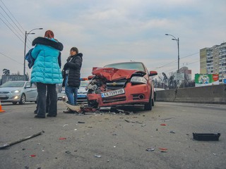 В Святошинском районе произошло тройное ДТП с пострадавшими