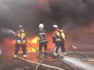Пожар на Дарынке в Киеве