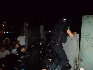 Милиция штурмует стройку на Голосеевском проспекте