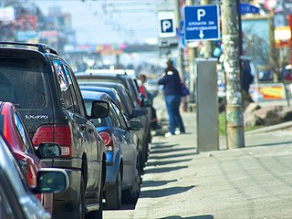 Когда решат проблему парковки в Киеве?