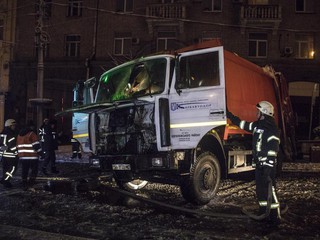 В Киеве горел автомобиль МАЗ
