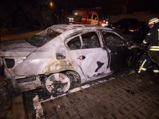 В Киеве сгорел BMW