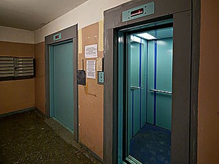 В Киеве заменят лифты