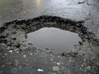 В Киеве будут ремонтировать дороги